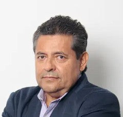 <em>José Peña - Comprador de Facebook</em>